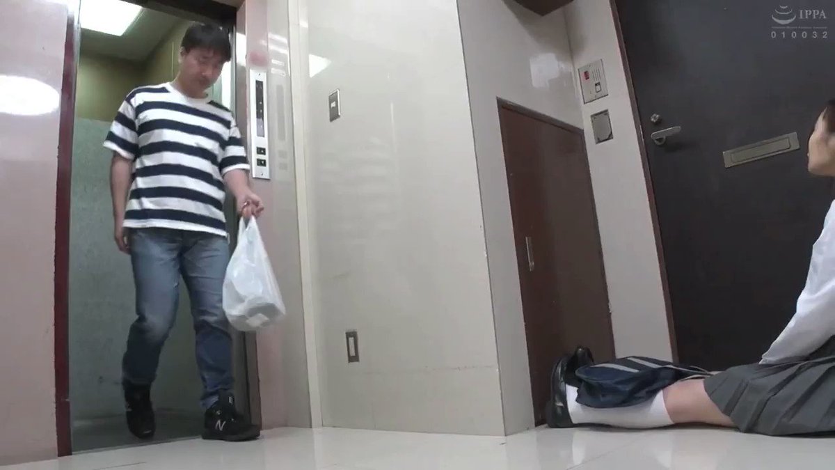 同じマンションでよく見かける鍵っ子女子は、寂しがり屋で、声をかければすんなりと家についてきて、エッチを断らないし、イラマ・中出し…男の欲望を Post2