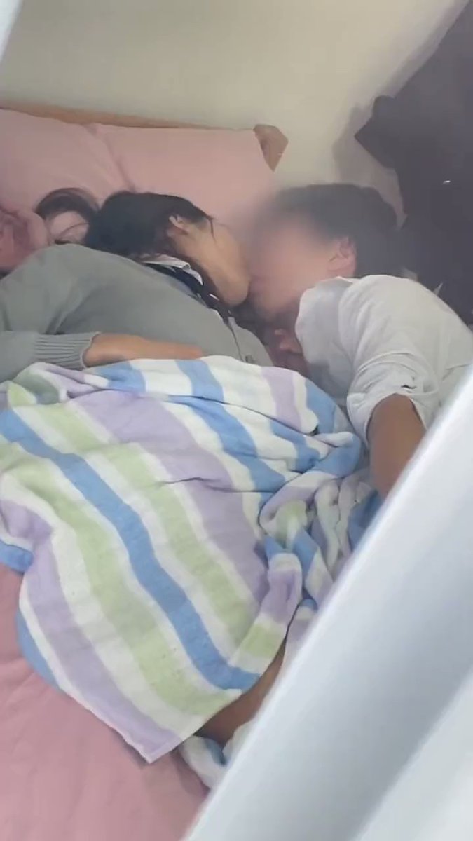 隣人盗撮♯2 ～J○2名・17登校・部屋9日～ Post2