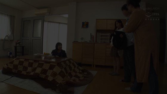 こたつの中で彼氏の妹に媚薬手マンでイカされた快感が忘れられず追い媚薬をねだるキメレズ狂い女 Post8