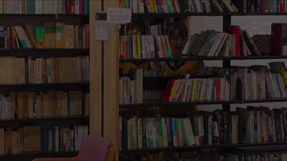 図書館で声も出せず糸引くほど愛液が溢れ出す敏感娘28 J○友達丼中出しSP Post12