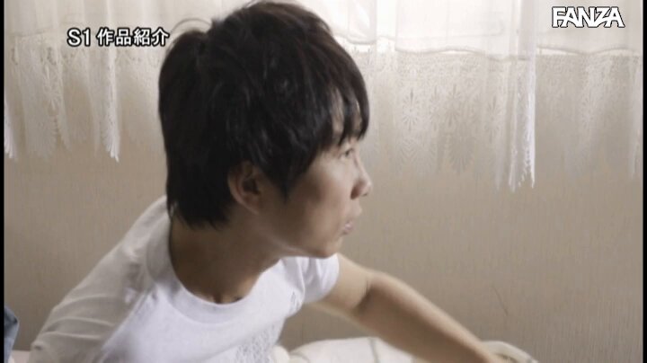大嫌い同士だったいつもタメ口で生意気な彼女の妹と吐き気がするほど求めあった相部屋温泉旅行 伊賀まこ Post2