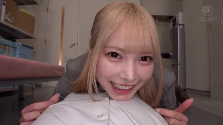 【ASMR】残業中、2人きりの社内でデカ尻ギャル後輩に耳元ささやき淫語で脳イキさせられ金玉パンパンになった精子を何度もヌかれまくった。 蘭々 Post1