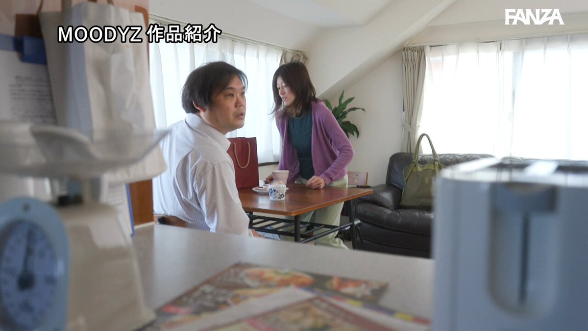 親父の再婚で突然できた妹と僕のゴミ部屋でまさかの相部屋。3次元女性に我慢できず抜かずの連撃中出し 日向ひかげ Post2