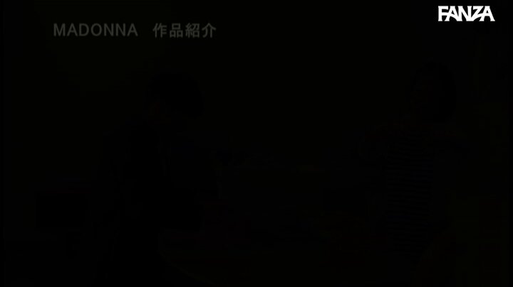 僕は大好きな母を7日間で堕とすと決めた。 10年間、胸に抱き続けていた禁断の感情―。 友田真希 Post3