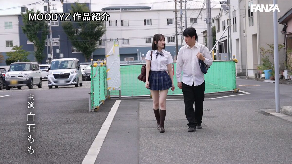 悪徳ペアルームNTRエステ すぐ横に彼氏がいるのに…ゲス施術師に敏感すぎる乳首をこねくり回され何度も何度も声我慢チクイキを繰り返したワタシ… 白石もも Post1